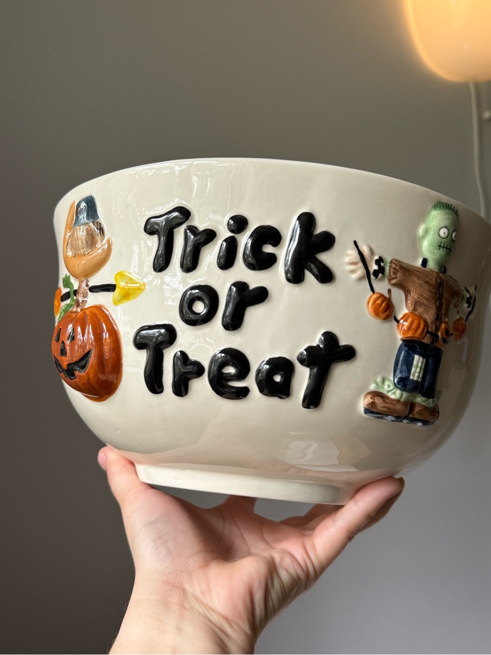 Vintage c1998 Debbie Mumm Earthenware HALLOWEEN Trick or Treat Bowl By Sakura